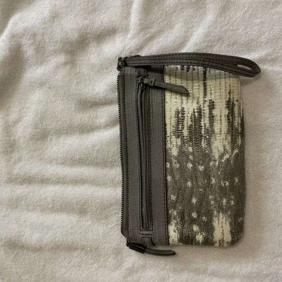 Evening Clutch - Picture 3 of 7